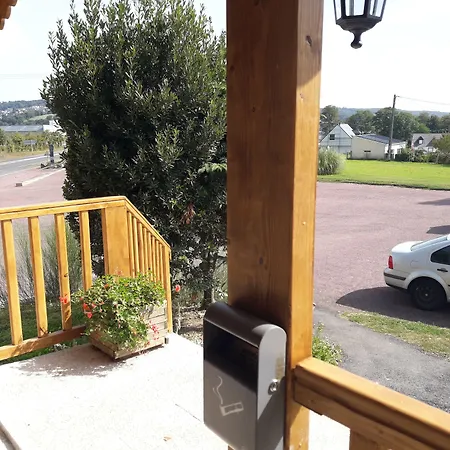 Les Closeaux Phil 3* 모르탱