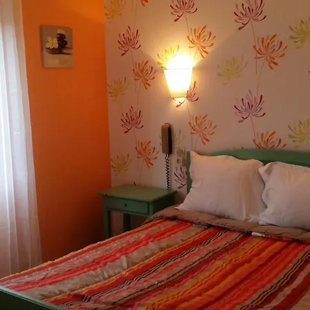 Les Closeaux Phil 호텔