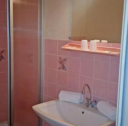 Les Closeaux Phil Hotel 3*