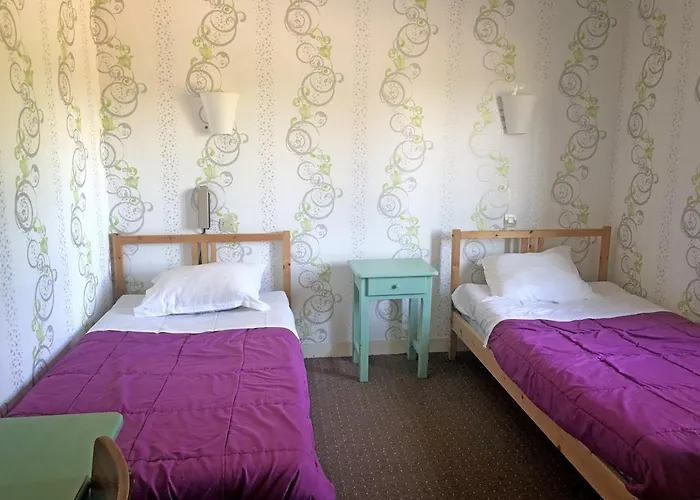 Les Closeaux Phil Hotel