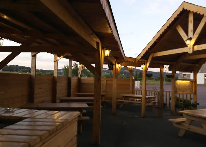 Les Closeaux Phil 3*