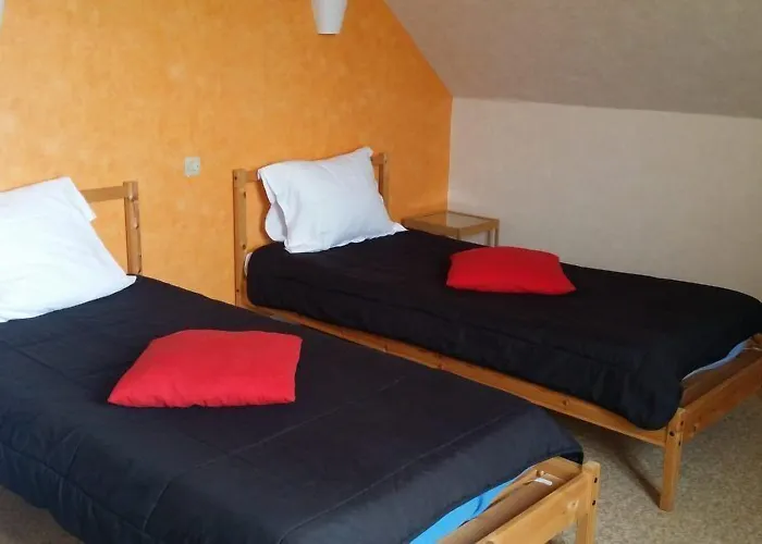 Les Closeaux Phil 3*