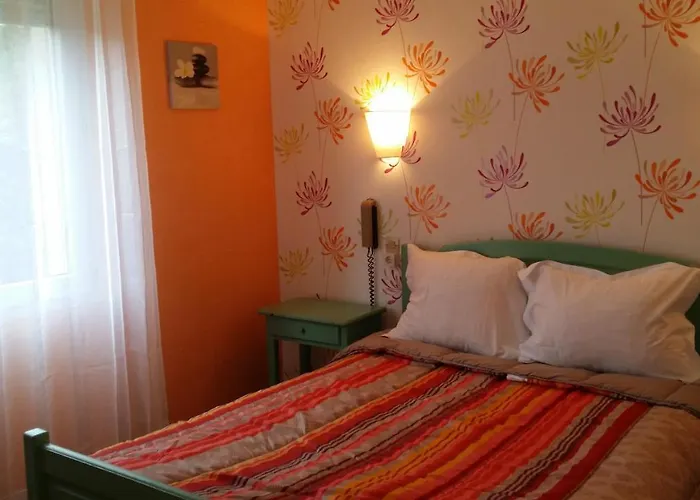 Les Closeaux Phil Hotel